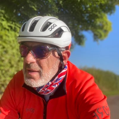 Yorkshire born living in Lincs, love cycling and the great outdoors, too many bikes. Retired, ticking off Simon Warren’s 100 top cycling climbs 🚴🏻‍♂️