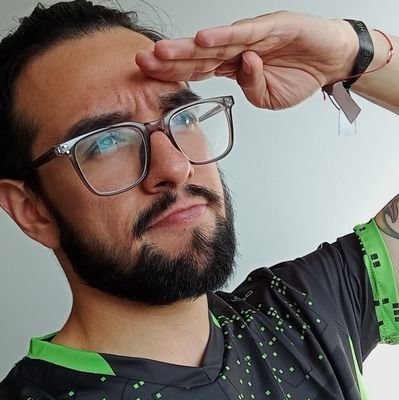 El que grita mucho pero no se jode la voz. Streamer.
https://t.co/TPHll4cu7X