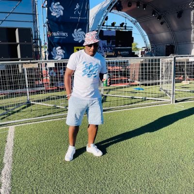 k_sebetela's profile picture. Oros addict