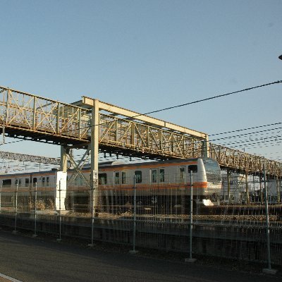 乗りもの全般好きですが(自動車飛行機船鉄道バイク他)鉄ヲタ分類的には切符鉄と乗り鉄…なのかな?
あとは物理と化学、共産趣味とか。あと一応工学マニア…にわかだが
理系だけど文系の学問も興味はある工学系大学生
郵便局に関してはこっちにします@postoffice_all
(v・∇)v
