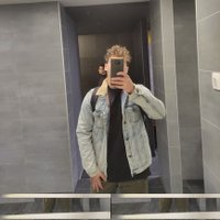 Mate (@ma0067te) 's Twitter Profile