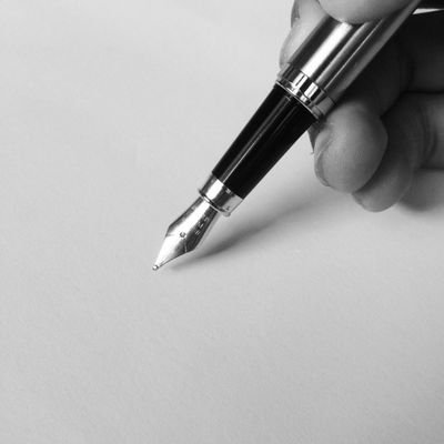 socialmedia2047's profile picture. 