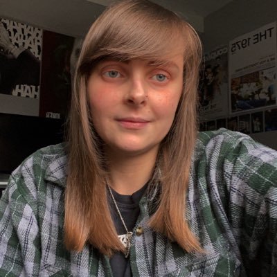 wastedyearsx's profile picture. wildlife conservation graduate  *ੈ  big cat & lemur lover ✩ mental health recovery ‧₊˚