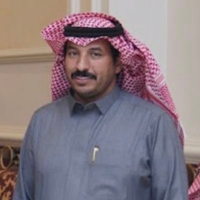 الشاعر لسان المجتمع والشعر كالمرآة يعكس شخصيتك فحرص على جزله وتجنب هزله