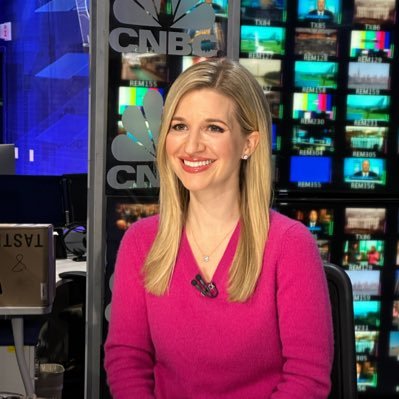 Retail reporter @CNBC. Alumna of @DallasNews + @ColumbiaSpec. Reach me at melissa.repko@nbcuni.com.