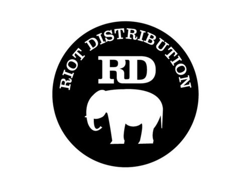 Riot distribution vient de notre conviction que le skateboard est une activité créative sans limites