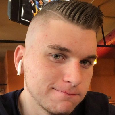 My Editor is ex sr Mod @itzsourciety (Ellie) Skycade supporter