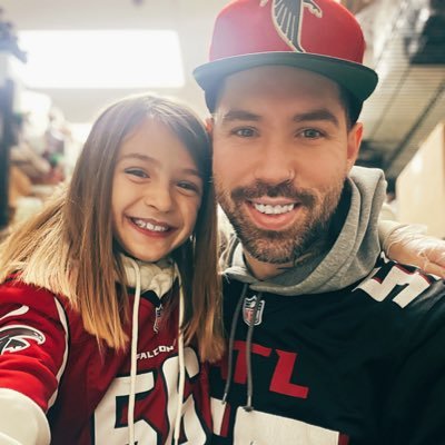 ATL 📍 KC Dad, Graduate of @fullsail. Co-host of the Split The Uprights Podcast. NFL Draft/Falcons Writer. Podcast link below!