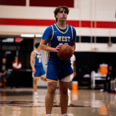 Downingtown West Basketball class of 2023 | Combo Guard | 3.85 GPA | 3joeysuarez3@gmail.com | 610 City | Downingtown West #30