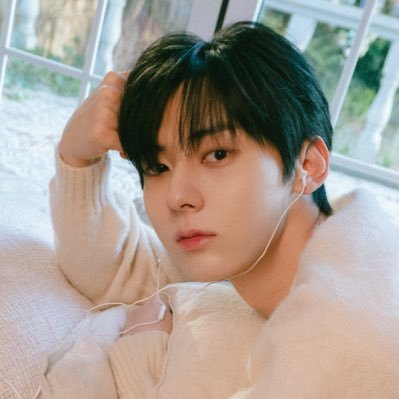 억만겹의 사랑을 담아 너에게 #황민현🍑🧡