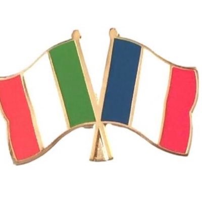 j’aime la France 🇫🇷🇫🇷 ✝️ ✊ 👊💙🤍♥️(Z) #patriote 🎗️