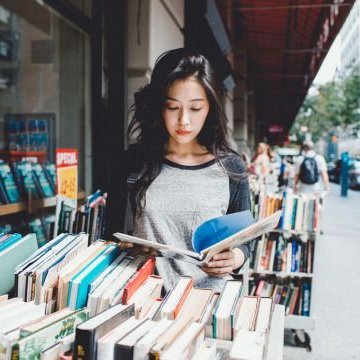 hibafila's profile picture. Every life deserves our respect