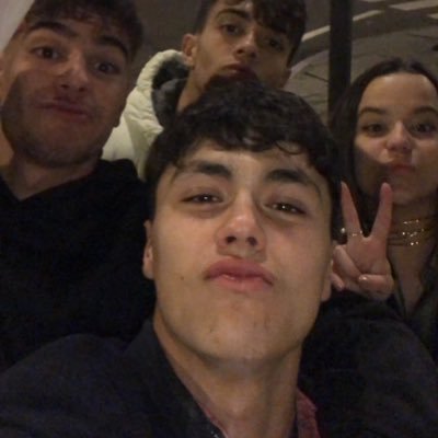 Estudiante de 1º de Pedagogía en la Facultad de Educación en la Universidad de Salamanca
Enlace a mi blog: https://t.co/oUHZH1ocfH