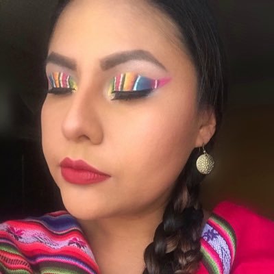 NadyaAranibar's profile picture. Just walk, with or without fear