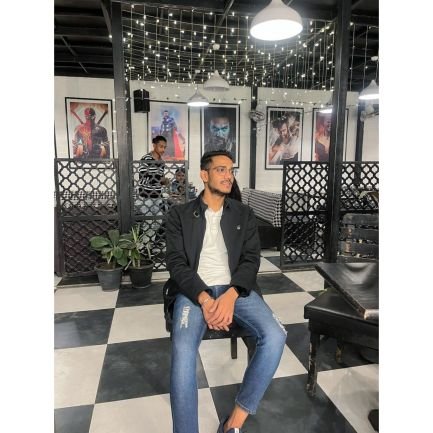 dc581298_dinesh's profile picture. 