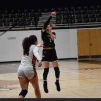 carly (@quiroz_carly07) 's Twitter Profile