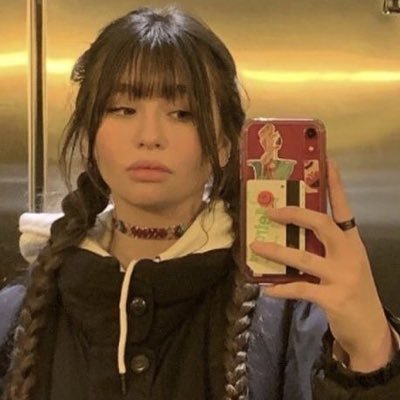 ahyesyourkiller's profile picture. una volta un sordomuto disse