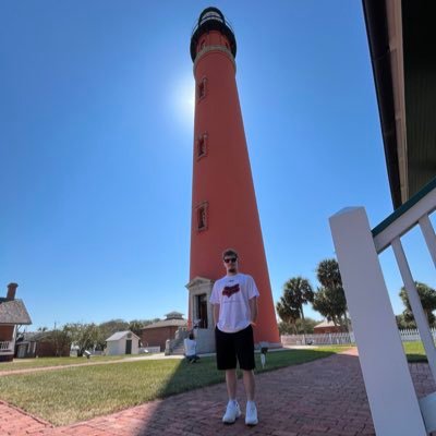 benjaminA858's profile picture. 