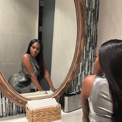 nezzycrunch's profile picture. 