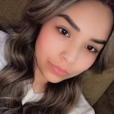 gisellee_ortizz's profile picture. just jokes..