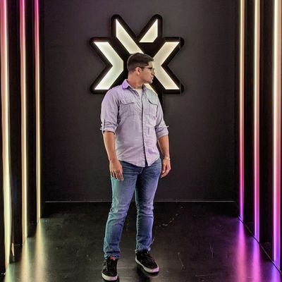 @iBUYPOWER + @HYTEbrand Sales/Marketing📈
Former: @Enlightgg Socials, @EsportzNetwork Editor, @UCIrvine Physics
Forever struggling in low elo🎮