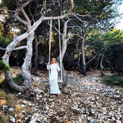 KatieShenans's profile picture. “What you need is a fundamental humility, the belief that you can learn from anyone.” CC