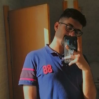 beb0_adeeb's profile picture. حضرلي كاس حضر نبيذ دا اخر نداء