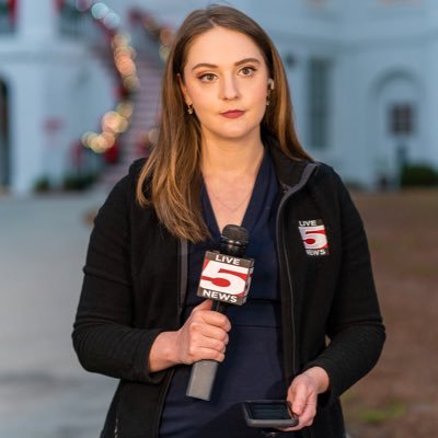 Award-winning investigative reporter @Live5News 👩🏻‍💻 🔍 🎥| @UDelaware alum| NY⏩TX⏩SC l📩 blair.sabol@live5news.com| RTs≠ Endorsements|