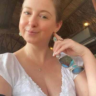 Having fun is very important to me and I am looking for someone with whom I can share life's experiences and grow together in faith and love with