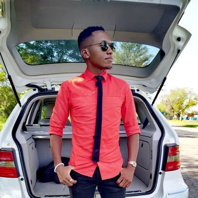 Software Engineer 💻| Radio/Club DJ 🎧 @Ravi007_SA |Epitome of cool, calm and collected 🌬🍃 | ⭐