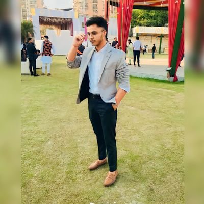 i_sushantsingh7's profile picture. #Aim:-𝑻𝒉𝒖𝒌𝒓𝒂 𝒌 𝑴𝒆𝒓𝒂 𝑷𝒚𝒂𝒓 𝑰𝒏𝒕𝒊𝒌𝒂𝒎 𝑫𝒆𝒌𝒉𝒆𝒈𝒊😂😎

@ 𝐈'𝐦 𝐜𝐥𝐚𝐬𝐬𝐢𝐜 𝐧𝐝 𝐠𝐞𝐧𝐢𝐮𝐧𝐞 🙅🤵🍷
