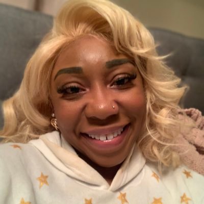 Vera_Bellezza's profile picture. There is only one of me and that's why I'm the best at it. I’m a whole vibe