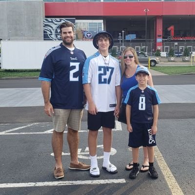 Titans and Grizz fan 901 born and raised