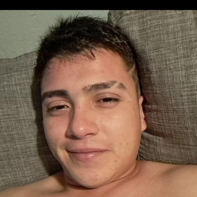 joven dotado 
buscando pasarlo bien 
26 años
 soltero