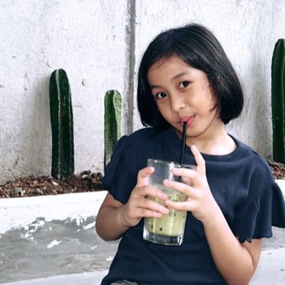 saugyriyandi's profile picture. Manchester United | Full time father part time writer