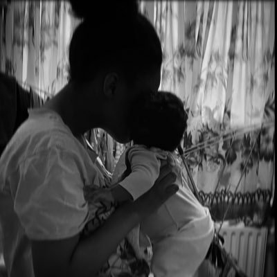 babeenight's profile picture. just a human