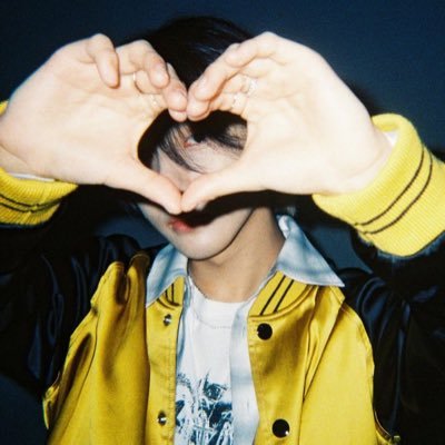 renjunnujner's profile picture. 