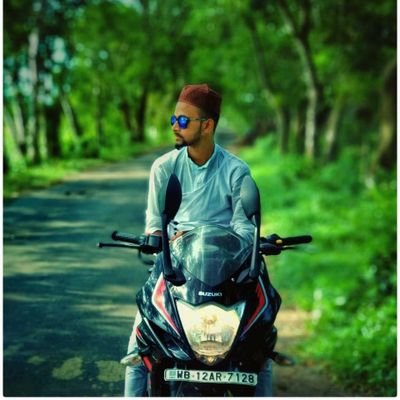 tousim_sk's profile picture. 