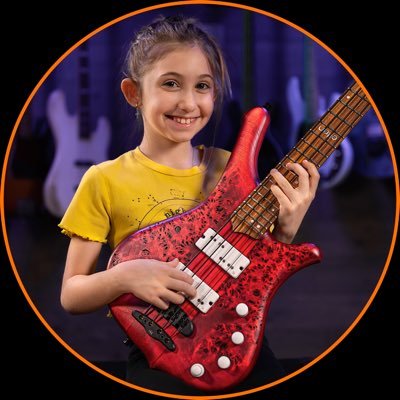 EllenPlaysBass Profile Picture