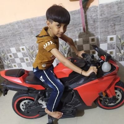 Rajchikhale4's profile picture. mumbai sansani