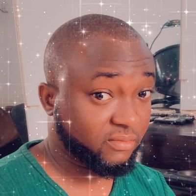 igwonobe_i's profile picture. Tech lover | Keyboardist| Music Lover|