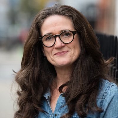 I’m a writer. Novels, stories, scripts. ☀️My Summer Of Love ☀️ and audio 🌹 English Rose seasons 1 & 2 🌹 Flixborough 74 on @bbcsounds. Tutor too. Links 👇