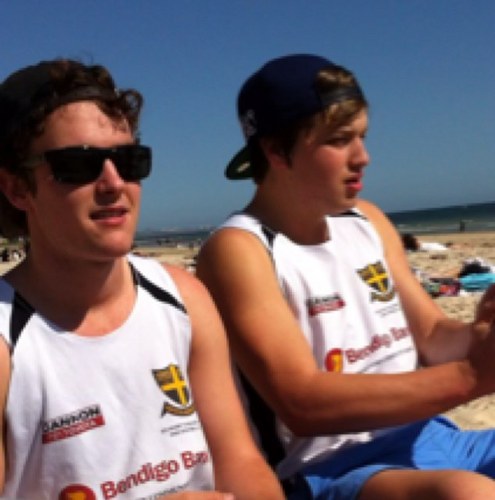 whittle_t's profile picture. ✌🏻