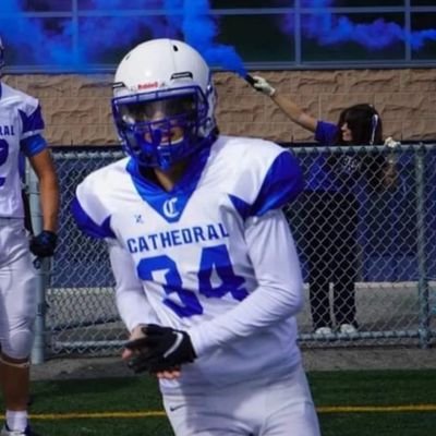 🇨🇦Canadian High school Football player 
positions: DE/DT
Class:2024
Instagram: Dom_1536
🏈 teams : Cathedral high school