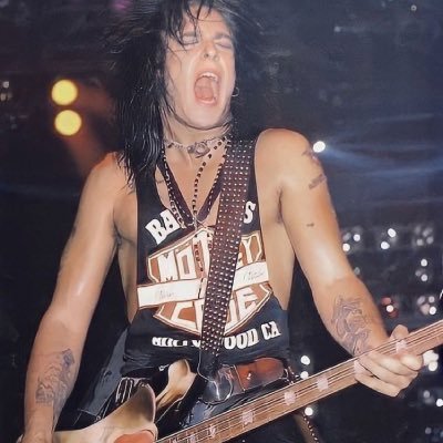 nikkisixxpixxs Profile Picture