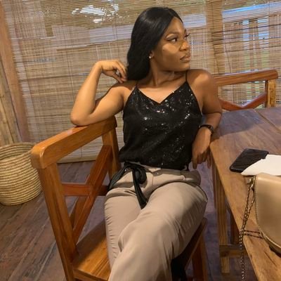 Glory4President's profile picture. IG: @glowriangold.😉😉😘😘