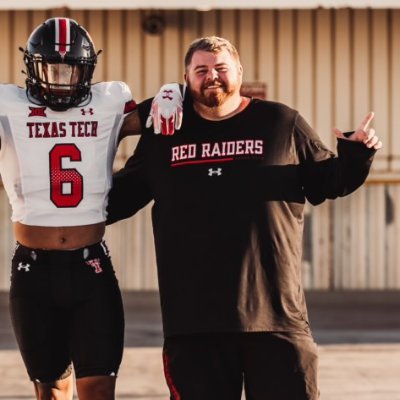 ⬡ | Director of Creative Media & Storytelling at @TechAthletics | Prev. w/ @gamecockfb, @bufootball, & @georgiatechfb | 📸 & 🎥 of pretty much anything loud | ⬡