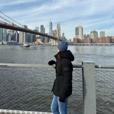 Camibj12's profile picture. Software Developer 👩🏼💻