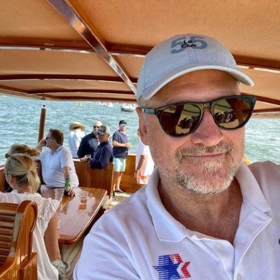 Edwarddicker3's profile picture. 