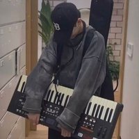 aki (@yeowoode) 's Twitter Profile Photo aki (@yeowoode) 's Twitter Profile Photo